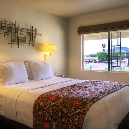 Roadrunner Lodge Motel Tucumcari Buitenkant foto